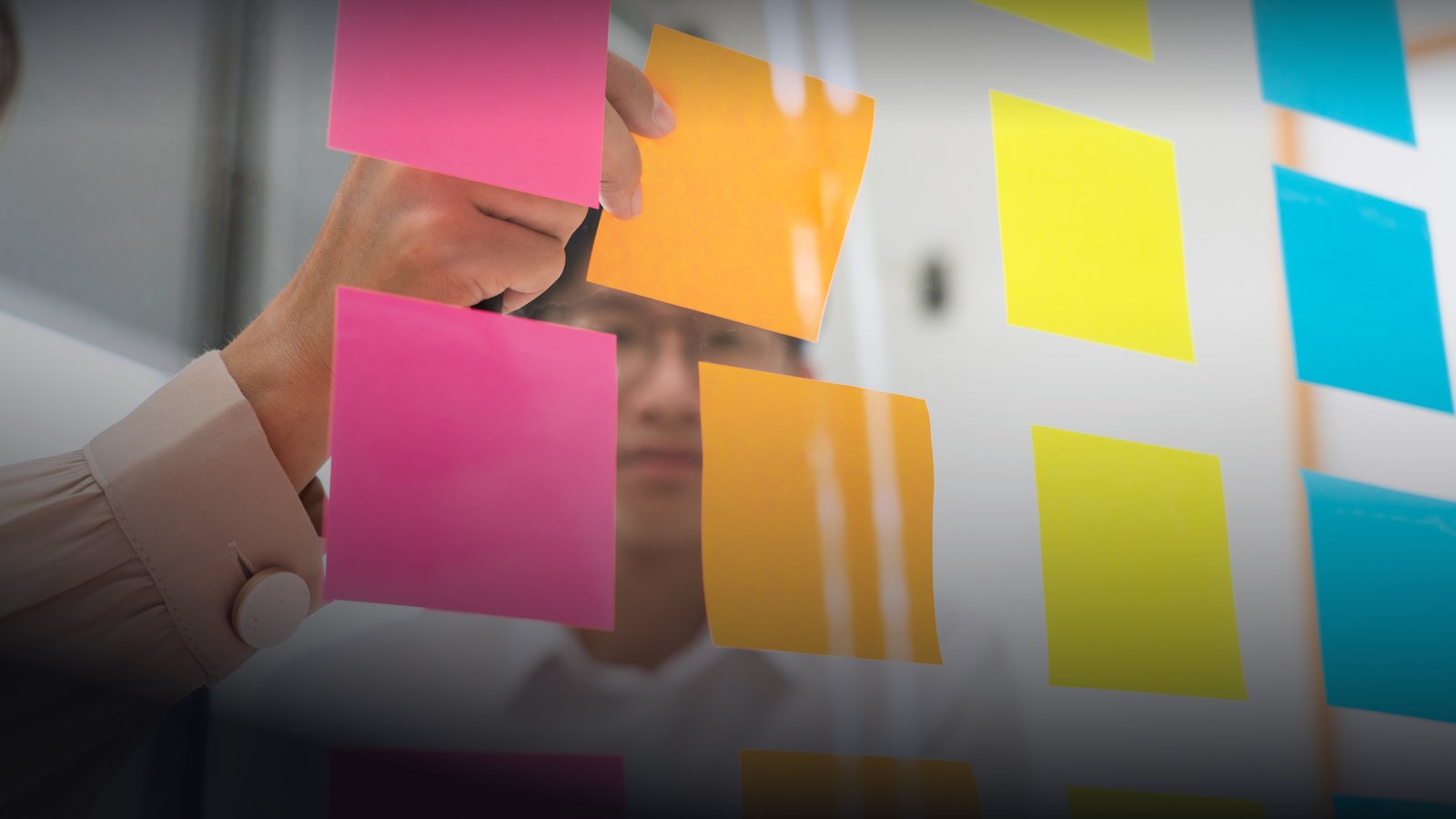 How to Run a UGC Campaign: A Step-by-Step Playbook (2026)